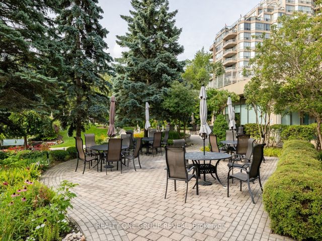 910 - 20 Guildwood Pkwy