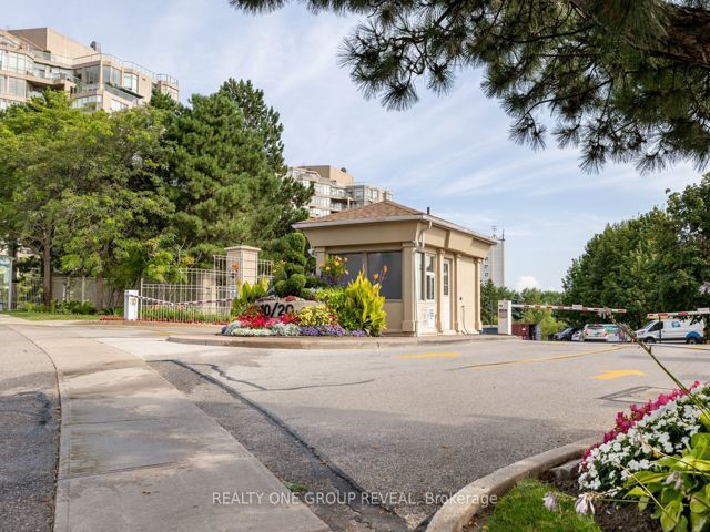 910 - 20 Guildwood Pkwy