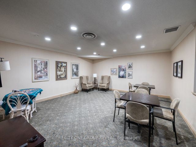 910 - 20 Guildwood Pkwy