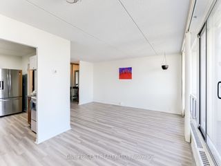 1106 - 2 Glamorgan Ave