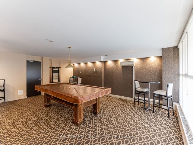 1106 - 2 Glamorgan Ave