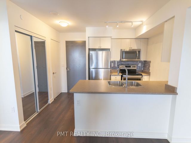 1302 - 1346 Danforth Rd