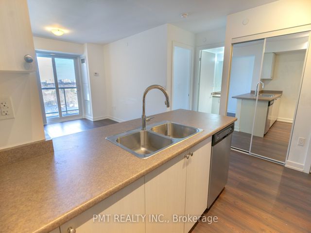 1302 - 1346 Danforth Rd