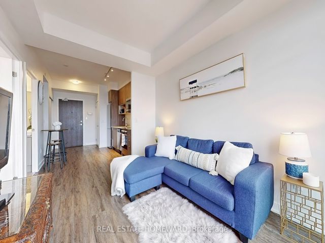 707 - 630 Greenwood Ave
