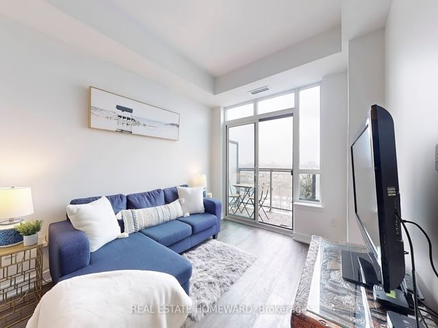 707 - 630 Greenwood Ave