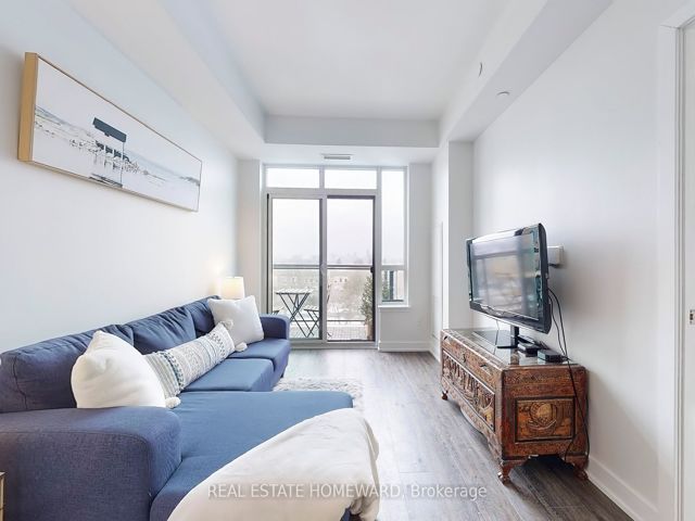 707 - 630 Greenwood Ave