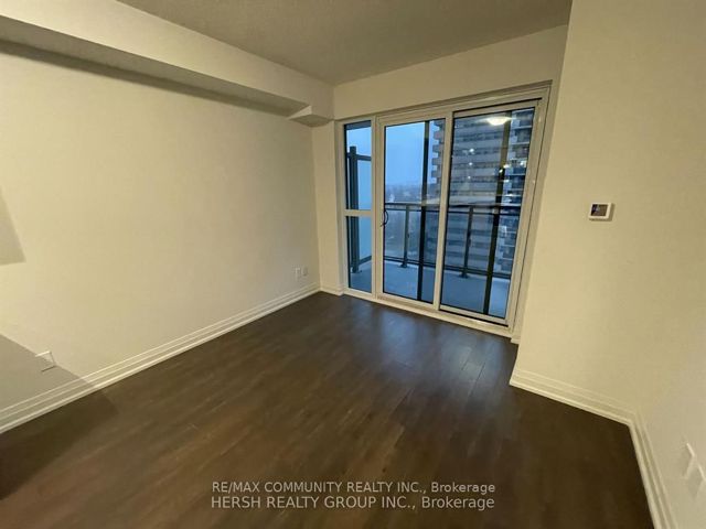 1008 - 20 Meodowglen Pl