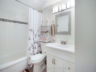 302 - 15 Torrance Rd