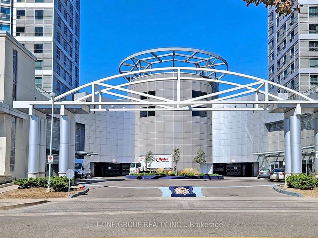 2311 - 36 Lee Centre Dr