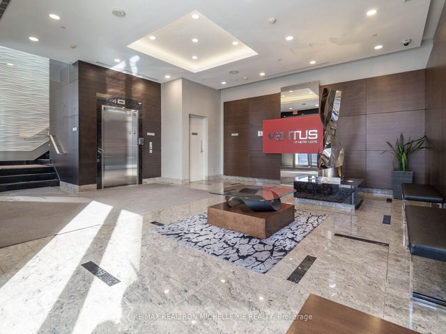 106 - 151 Village Green Sq
