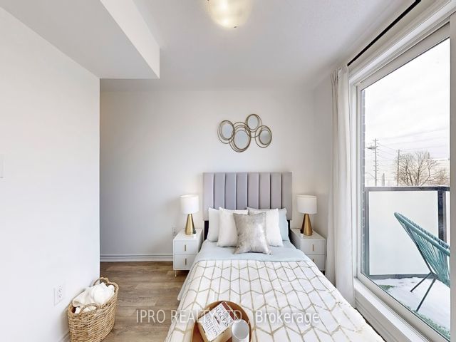525 - 2791 Eglinton Ave E
