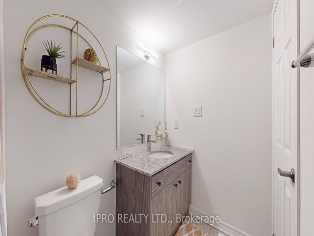525 - 2791 Eglinton Ave E