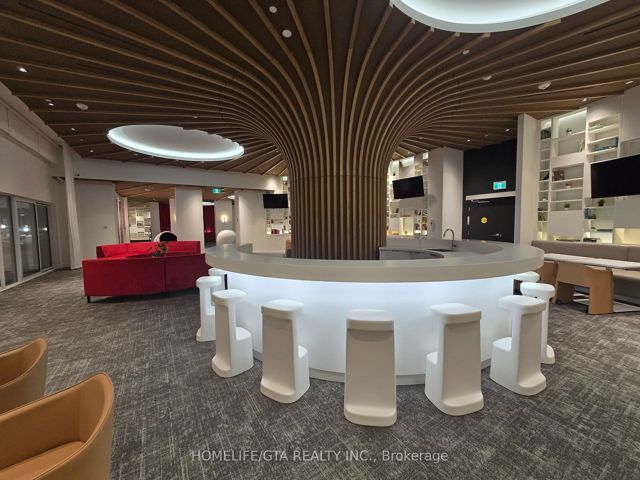 1511 - 2033 Kennedy Rd