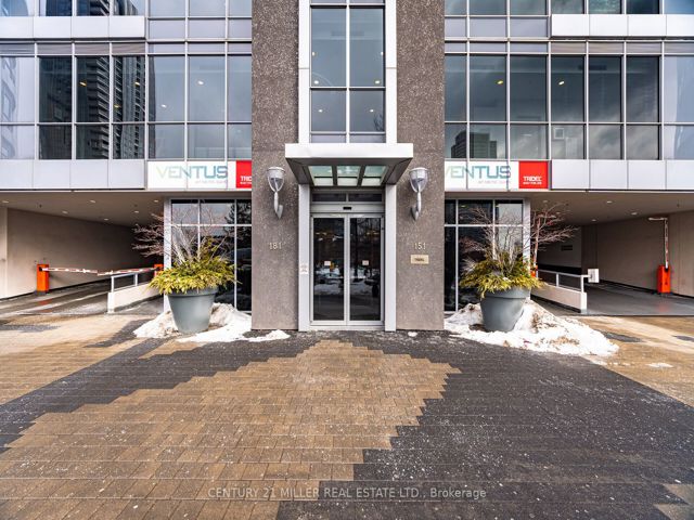 216 - 181 Village Green Sq