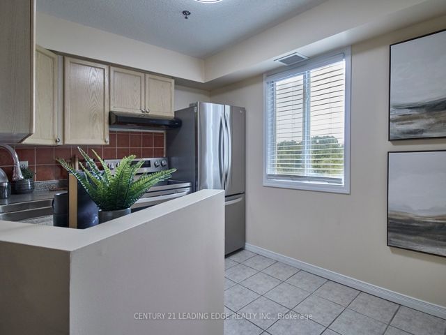 334 - 684 Warden Ave