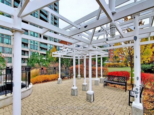 2208 - 68 Grangeway Ave