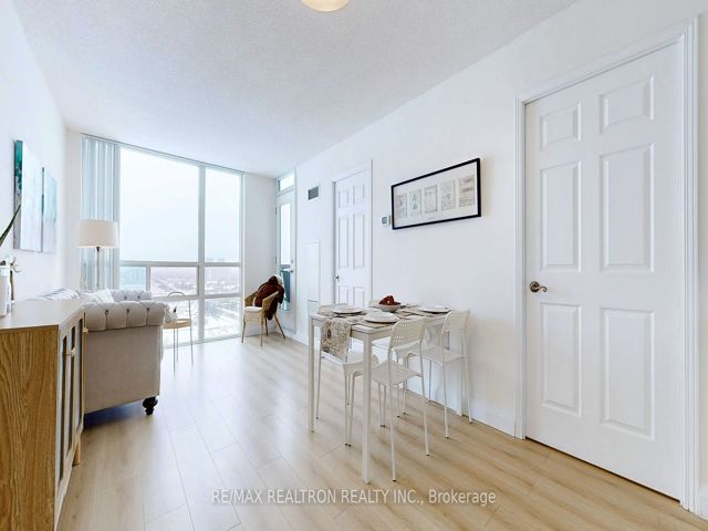 2208 - 68 Grangeway Ave