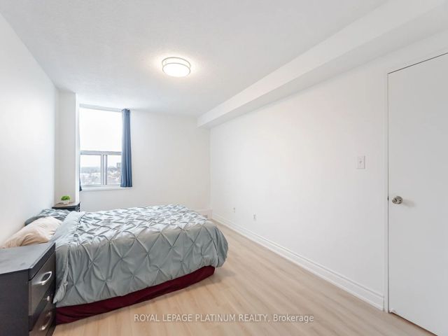 1407 - 90 Ling Rd