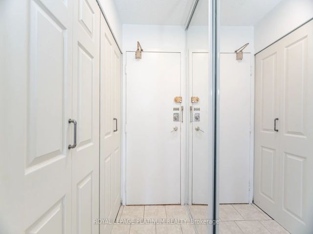 1407 - 90 Ling Rd