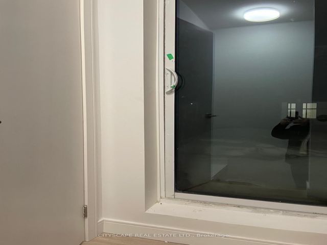 4B1 unit 85 - 176 CLONMORE Dr