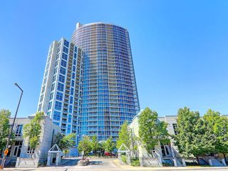907 - 83 Borough Dr