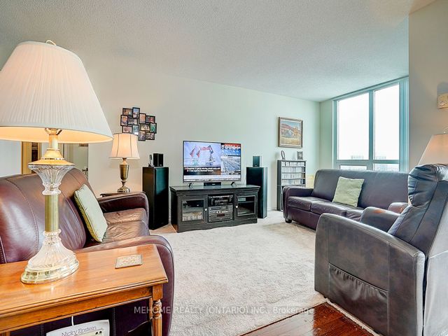 2906 - 88 Grangeway Ave