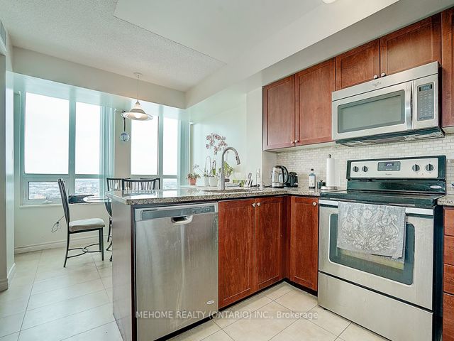 2906 - 88 Grangeway Ave