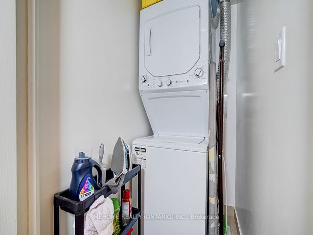 2906 - 88 Grangeway Ave