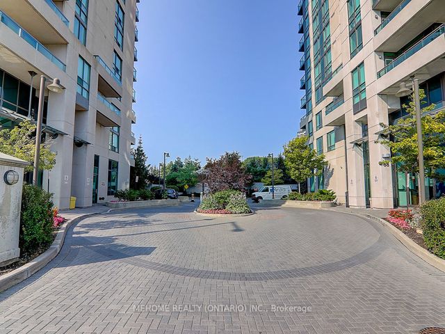 2906 - 88 Grangeway Ave