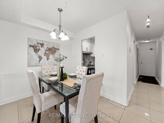 605 - 4091 Sheppard Ave E