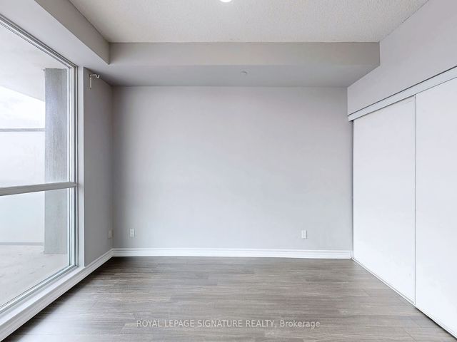 1805 - 1328 Birchmount Rd