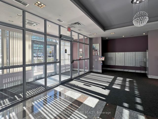 1805 - 1328 Birchmount Rd