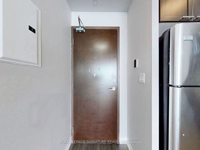 1805 - 1328 Birchmount Rd
