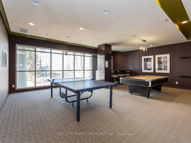 711 - 60 Town Centre Crt