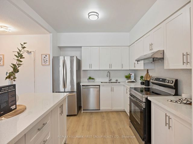 402 - 1705 Mccowan Rd