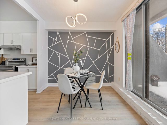 402 - 1705 Mccowan Rd