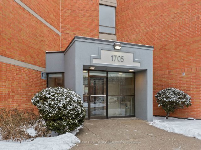 402 - 1705 Mccowan Rd