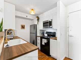 408 - 684 Warden Ave