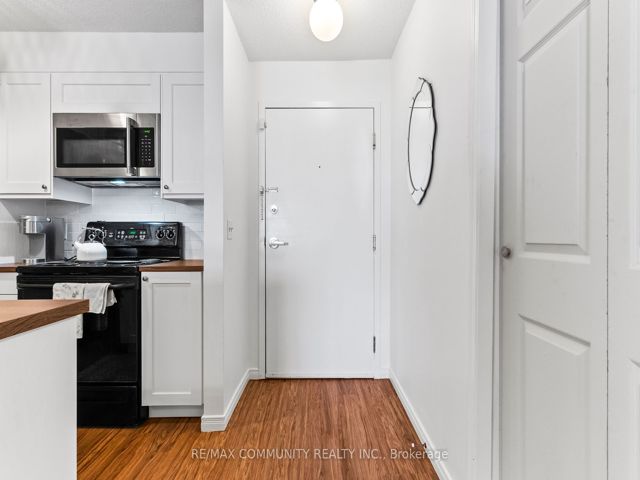 408 - 684 Warden Ave