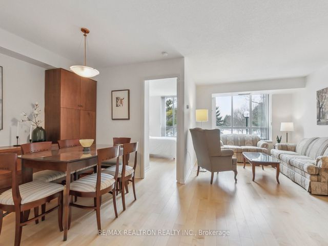 317 - 2628 Mccowan Rd
