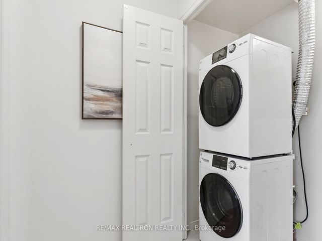 317 - 2628 Mccowan Rd