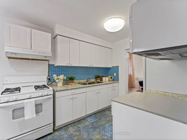 16 - 20 Hainford St
