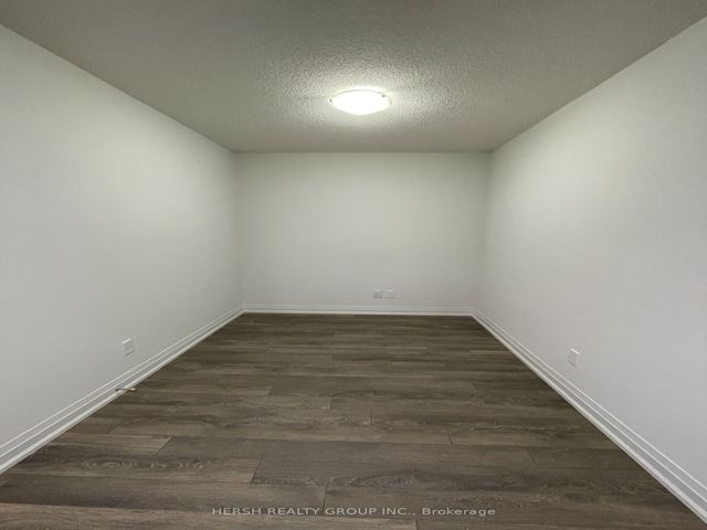 1108 - 20 Meadowglen Pl