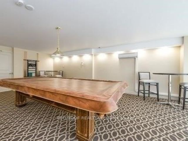 708 - 2 Glamorgan Ave