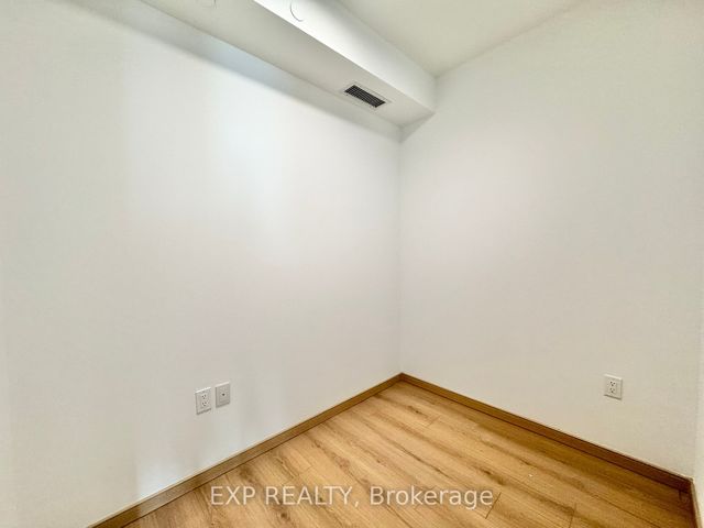 B208 - 3445 Sheppard Ave E
