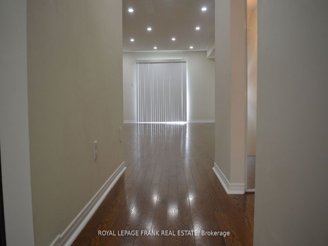 6 - 2780 Eglinton Ave E