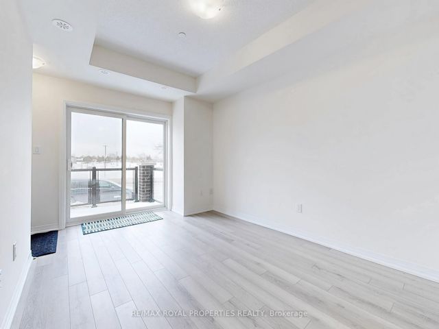 22 - 155 Tapscott Rd