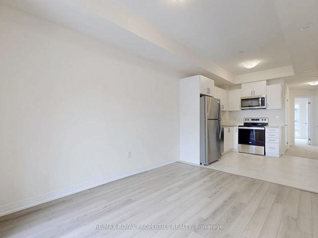 22 - 155 Tapscott Rd