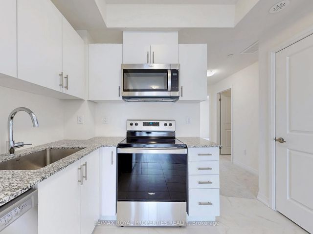 22 - 155 Tapscott Rd