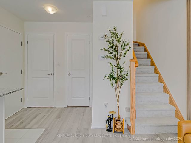 12 - 165 Tapscott Rd